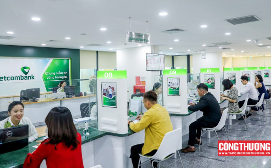 Có thể vay ngân hàng này trả cho ngân hàng khác từ 1/9 - Vietcombank triển khai cho vay chỉ từ 6,9%/năm