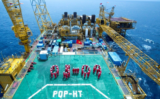 Petrovietnam: 48 năm phát triển cùng đất nước