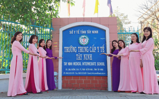 Trường Trung cấp Y tế Tây Ninh: Tự hào 45 năm xây dựng và phát triển