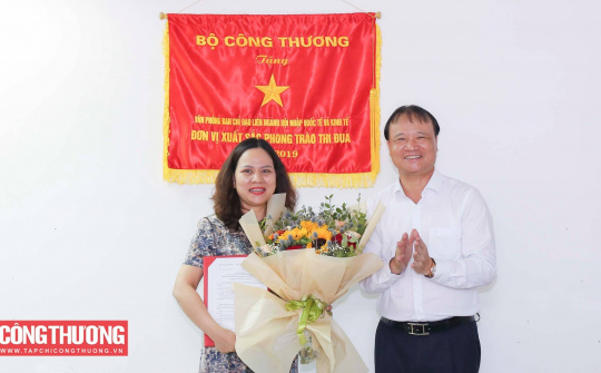 Bộ Công Thương trao quyết định bổ nhiệm Phó Chánh Văn phòng Văn phòng Ban Chỉ đạo liên ngành hội nhập quốc tế về kinh tế