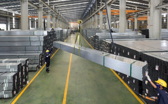 Giá thép hôm nay 13/9: Giải pháp nào để tháo gỡ khó khăn hiện nay cho ngành thép?