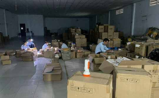 Tây Ninh: Phát hiện gần 36.000 sản phẩm đồ điện gia dụng nhập lậu