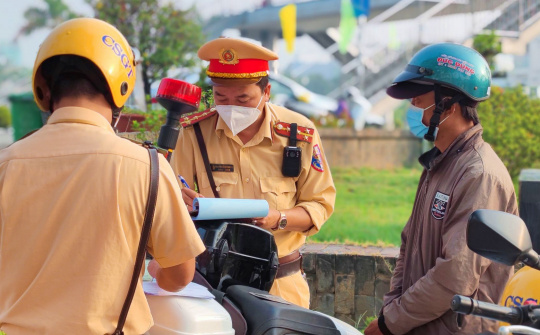 Nghiên cứu nộp phạt vi phạm giao thông trên VNeID