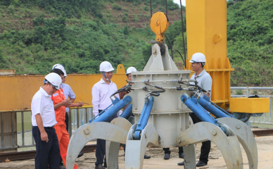 EVNGENCO2 kiểm tra hiện trạng kỹ thuật, hệ thống thiết bị Nhà máy Thủy điện Trung Sơn