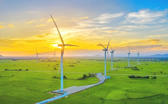 Tài chính Điện lực giữ vững mức xếp hạng tín dụng B2, cổ phiếu EVF tăng “kịch trần”