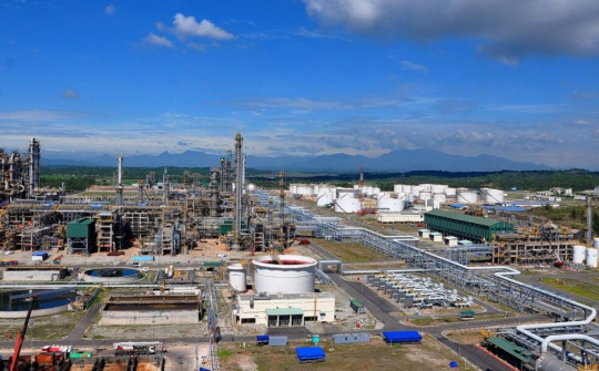 Nhà máy Lọc dầu Dung Quất tác động thế nào đến giao thông miền Trung?
