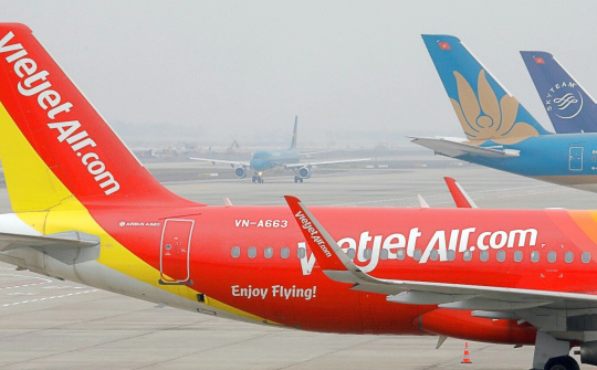 Ngân hàng HDBank (HDB) tiếp tục đẩy mạnh thoái vốn khỏi Vietjet Air