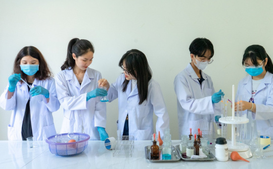 Các nhân tố ảnh hưởng đến khả năng tham gia nghiên cứu khoa học của sinh viên Trường Đại học Phan Thiết