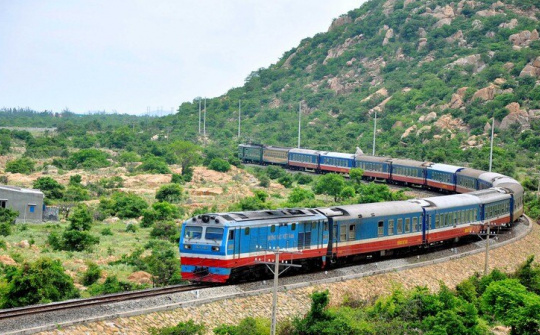 Áp dụng mức phí đổi, trả vé tàu từ ngày 5/9