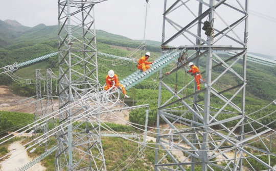 Sản lượng cung ứng điện 9 tháng tăng 3,35%