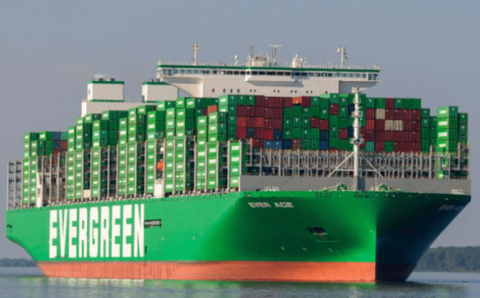 Top 5 tàu chở container lớn nhất thế giới