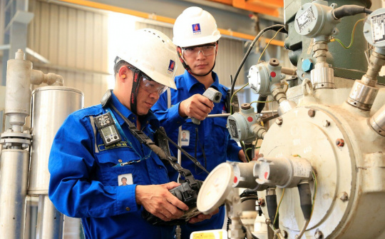 Diễn biến mới xung quanh việc chuyển sàn của cổ phiếu BSR - Lọc hoá dầu Bình Sơn