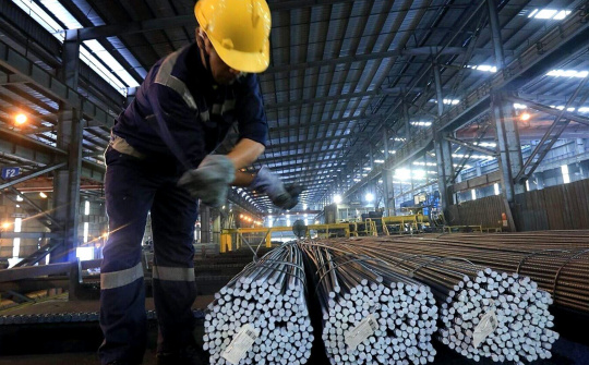 Giá thép hôm nay 8/9: Giá thép xây dựng giảm lần thứ 19 liên tiếp nhưng có thể vẫn chưa chạm đáy