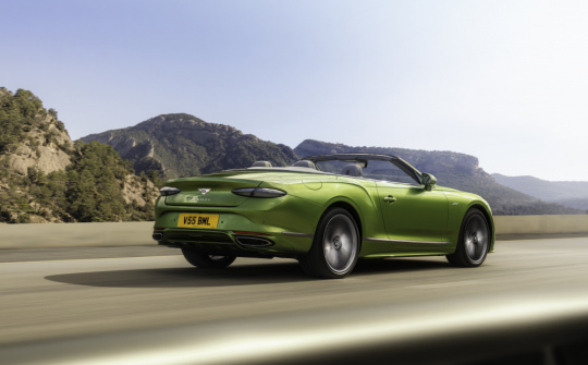 Bentley ra mắt động cơ hybrid thứ 2, tập trung theo đuổi chiến lược phát triển bền vững