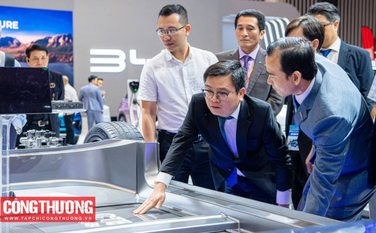 Khai mạc Triển lãm Ô tô Việt Nam - Vietnam Motor Show 2024