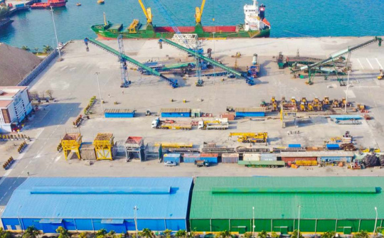 Quảng Ngãi khẩn trương tháo gỡ vướng mắc tại 2 dự án của Dịch vụ Kỹ thuật Dầu khí (PVS)