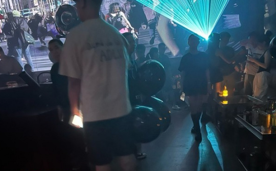 Hà Nội mạnh tay dẹp “bóng cười” trái phép tại quận Hoàn Kiếm