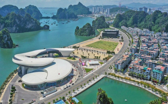 Quảng Ninh: Thúc đẩy phát triển các ngành kinh tế trọng yếu, thu hút đầu tư FDI