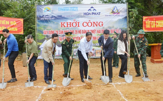 Tập đoàn Hoà Phát tài trợ 10 tỷ đồng cho bà con Lào Cai tái thiết sau bão số 3