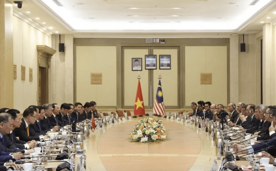 Bộ trưởng Nguyễn Hồng Diên tham dự các hoạt động cấp cao tại Malaysia