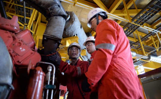 Petrovietnam: “Một đội ngũ - Một mục tiêu”, cho ngọn lửa năng lượng quốc gia luôn rực sáng