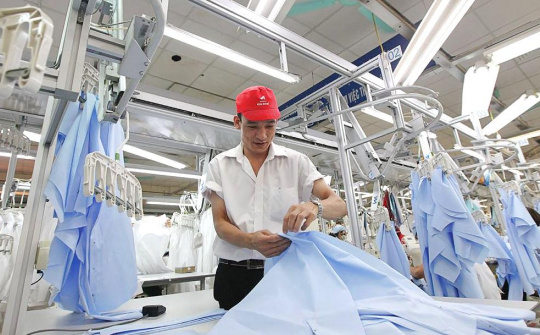 Lãi đậm, May Việt Tiến (VGG) tạm ứng cổ tức tiền mặt 15%