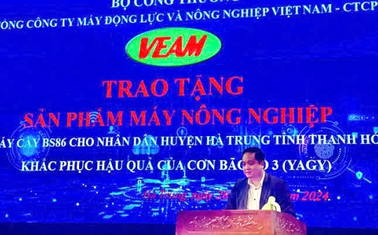 Tổng công ty VEAM trao tặng máy sản xuất nông nghiệp cho người dân Thanh Hoá