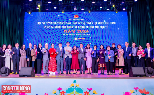 [TIN ẢNH] Vòng Chung kết Cuộc thi “Người tiêu dùng trẻ trong thương mại điện tử” và Hội thi “Tuyên truyền pháp luật bảo vệ quyền lợi người tiêu dùng” năm 2024