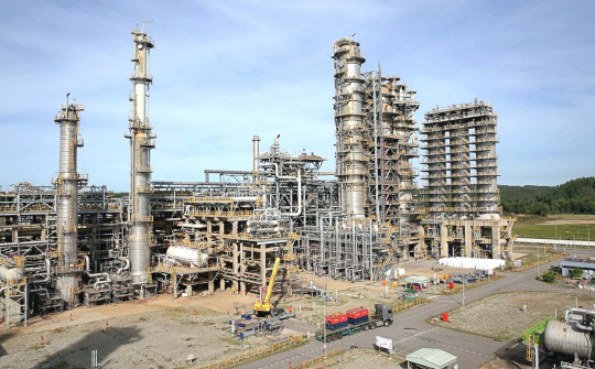 Lọc hóa dầu Bình Sơn (BSR) đón loạt tin vui cuối năm