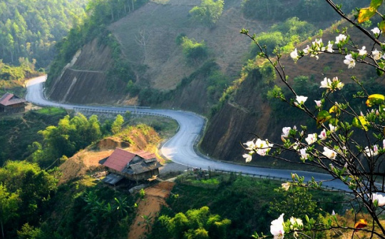 Điện Biên đẩy mạnh phát triển đa dạng loại hình du lịch