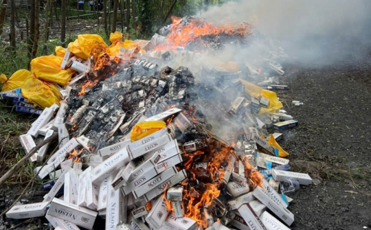 Quản lý thị trường Đồng Tháp: Tiêu hủy gần 130.000 bao thuốc lá điếu nhập lậu