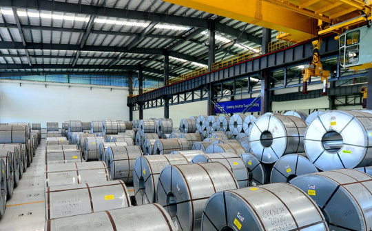 Đối mặt nhiều rủi ro, biên lợi nhuận của Thép Nam Kim (NKG) mỏng dần