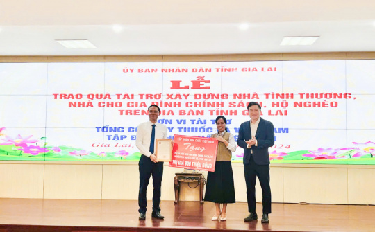 Vinachem trao tặng 15 căn nhà tình nghĩa cho huyện Chư Sê - Gia Lai