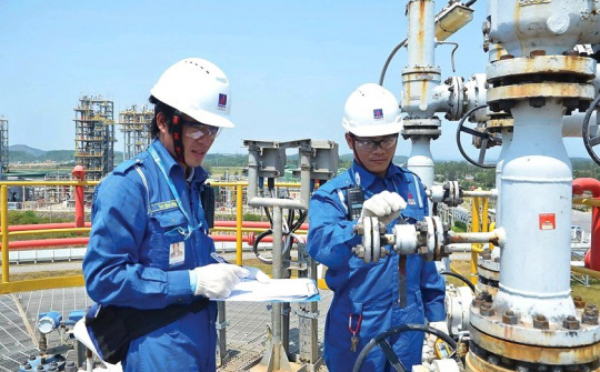 Lọc hóa dầu Bình Sơn (BSR): Chốt ngày "chuyển nhà” và giá niêm yết trên HoSE