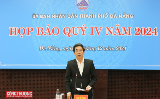 Lãnh đạo thành phố Đà Nẵng nói về việc lấn biển làm khu thương mại tự do