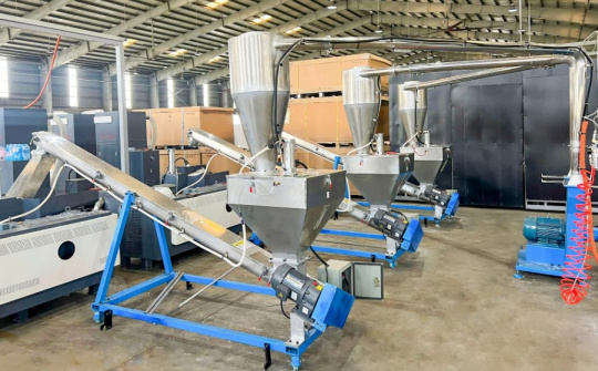 Công ty Đóng gói và Tháo kiện THILOGI ứng dụng công nghệ sản xuất hạt nhựa tái sinh