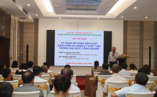 Khánh Hoà: Tập huấn sản xuất sạch hơn và quản lý chất thải trong sản xuất công nghiệp