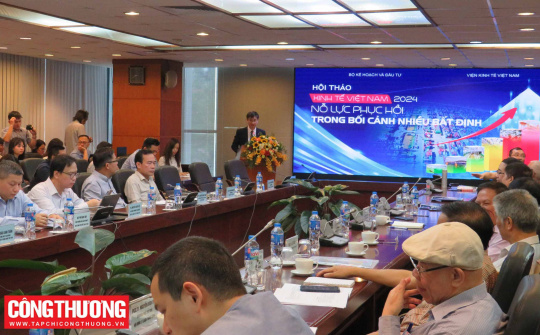 Kinh tế Việt Nam: Cách nào để tăng trưởng trong bối cảnh nhiều bất định hiện nay?