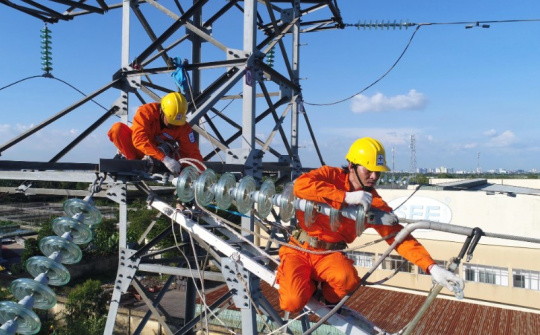 Bộ Công Thương đề xuất điều chỉnh, bổ sung một số quy định mới về giá điện