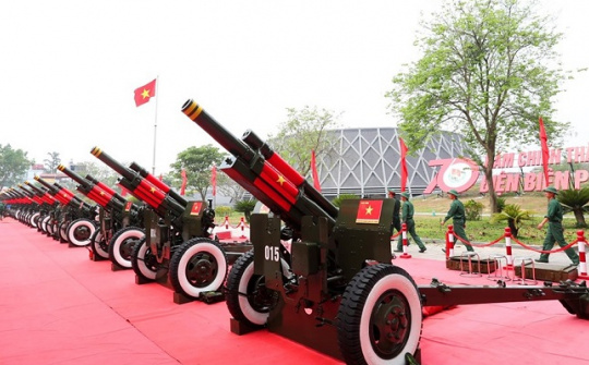 Dàn pháo phục vụ Lễ kỷ niệm 70 năm Chiến thắng Điện Biên Phủ đã đến Điện Biên