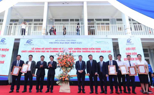 Đại học Điện lực nhận 6 Chứng nhận Kiểm định chất lượng giáo dục, mở cơ hội lớn cho tân cử nhân