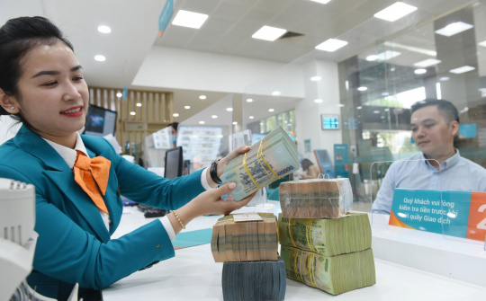 Đề xuất thủ tục cấp Giấy phép thành lập ngân hàng thương mại