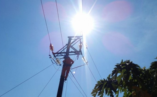 EVNHANOI: Điều chỉnh phụ tải giảm áp lực cung cấp điện mùa nắng nóng