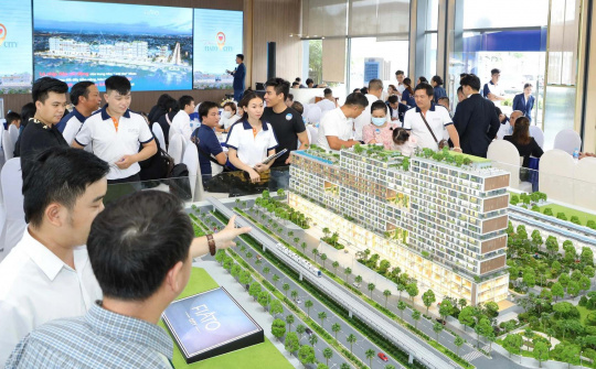 Chuyên gia dự báo: Điểm đảo chiều của thị trường bất động sản sẽ là quý 2/2024