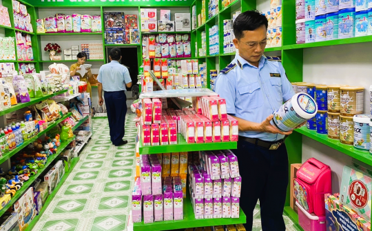 Bình Phước: Liên tục phát hiện, xử lý sai phạm trong lĩnh vực kinh doanh vàng và an toàn thực phẩm