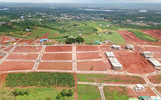 Lâm Đồng: Hết "sốt đất", giá giảm 50% nhưng giao dịch vẫn ảm đạm