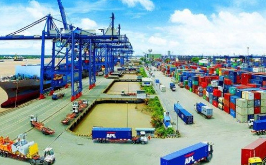 Các chuyên gia “hiến kế” phát triển dịch vụ logistics Việt Nam