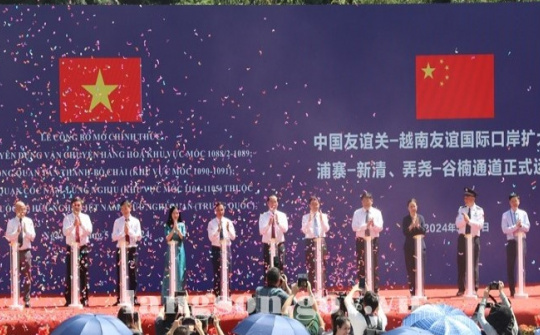 Lạng Sơn: Vận hành các lối thông quan, đường chuyên dụng cửa khẩu quốc tế Hữu Nghị - Hữu Nghị Quan