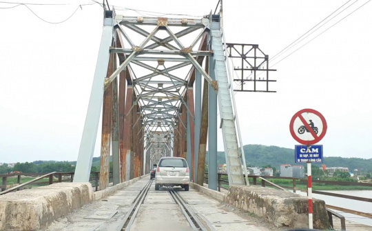 Gần 800 tỷ đồng thực hiện dự án cầu đường sắt Cẩm Lý tại Bắc Giang