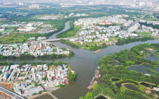 Quốc Cường Gia Lai (QCG) không đồng ý trả hơn 2.800 tỷ đồng, đòi bà Trương Mỹ Lan trả 6 sổ đỏ